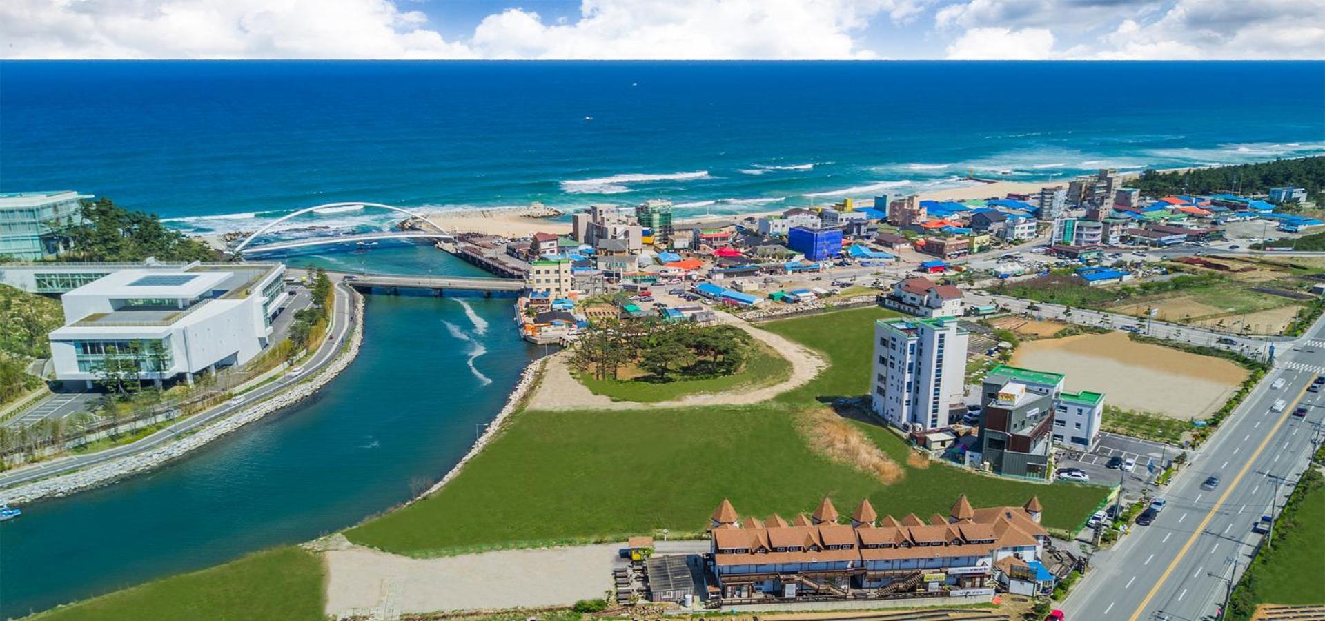 גנגנאונג Santa Beach Pension מראה חיצוני תמונה